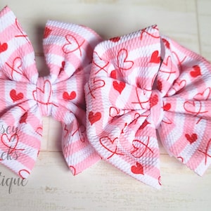 Valentines bow hearts stripes baby girl toddler girl bows piggies