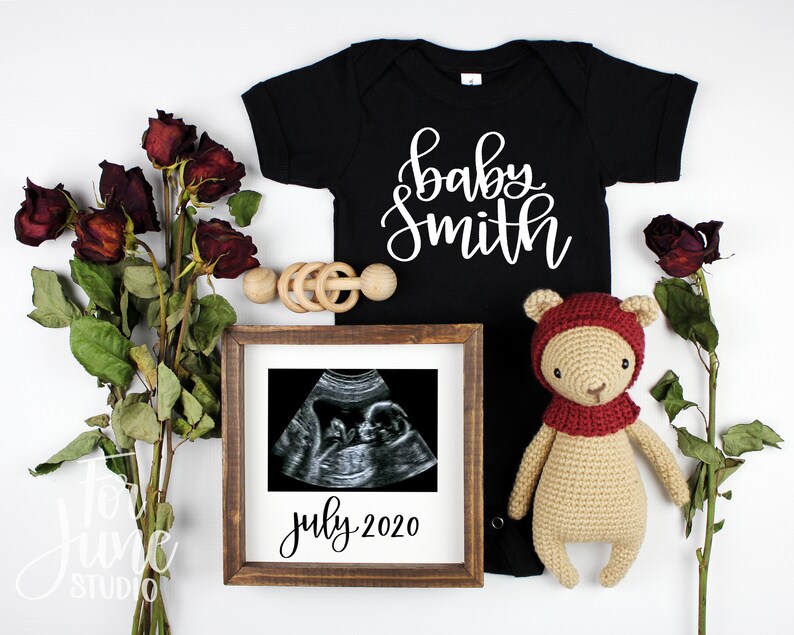 Download Digital DIY Pregnancy Announcement for Social medial Mockup | Etsy