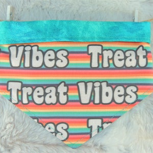 Treat Vibes Dog Bandana, reversible pet scarf with snaps