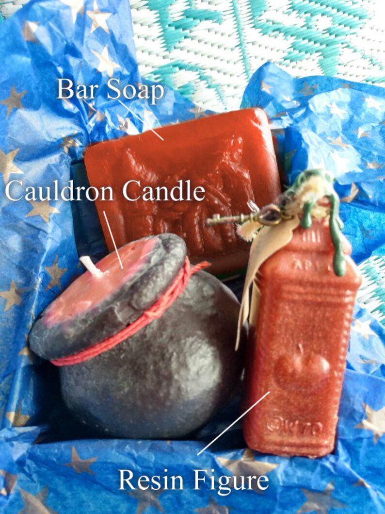 Coffret cadeau Cottage boule de feu - Potion empoisonnée à la pomme, pain de savon et bougie parfumée pour chaudron image 2
