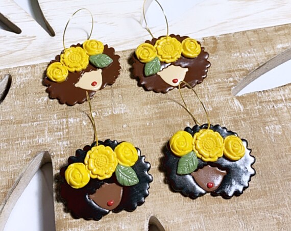 Curly Girl Friendship set with flower crown queen Earrings gold hoops silver Best Friends