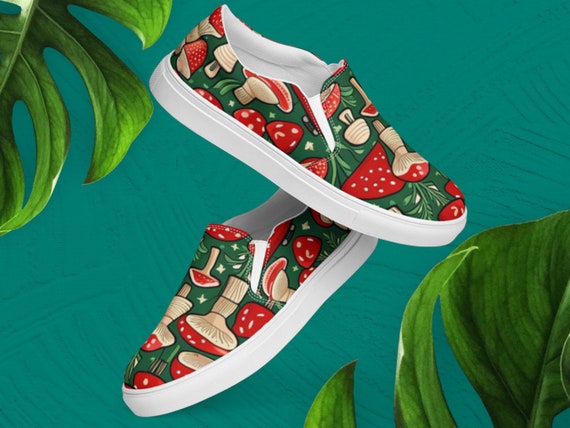 Mushroom Meadow Green Red Women’s slip-on canvas shoes Gift for lovers of fungi