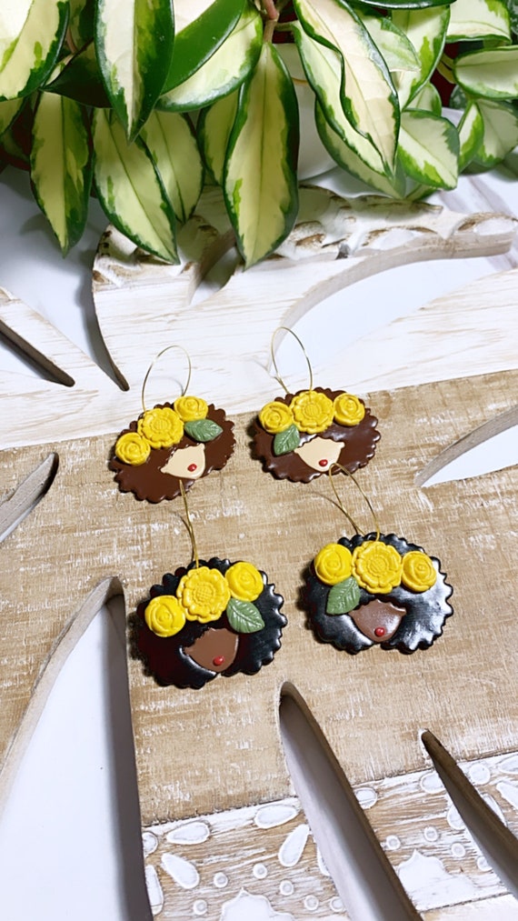 Curly Girl Friendship set with flower crown queen Earrings gold hoops silver Best Friends