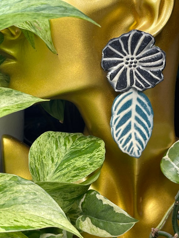 Hobo Fall Indie Floral Statement Earrings Clay Studs Dangles cream yellow teal burnt orange terra-cotta ceramic black