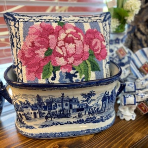 Jardinera para baño de pies azul y blanca (grande)