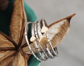 Set of 5 Stackable Aspen Rings with Brass Leaves