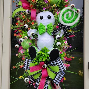 Mummy wreath, Halloween decor, front door decor, Halloween party decor, cute Halloween decor, fall decor