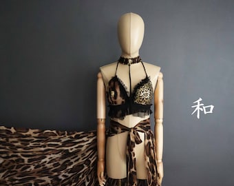 Vestido de dos piezas de malla de leopardo: atuendo festivo hecho a mano