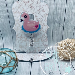 Flamingo Badge Reel, Summer Badge Reel, Cute Badge Holder, Gift for Friend, gift for nurse, Beach Badge Reel, Gift for Beach Lover