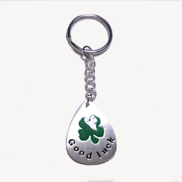 Gook Luck Keychain,Irish Keychain,Keychain,Shamrock Keychain,Green Keychain, Silver Keychain,Stainless Steel Split-ring