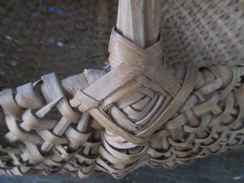 Primitive Vintage Native Splint Ash Buttocks Basket Canada