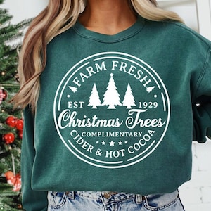 Farm Fresh Christmas Trees Svg, Retro Christmas Design, Christmas Tree Farm Svg, Farmhouse Holiday Svg, Vintage Christmas Shirt Svg