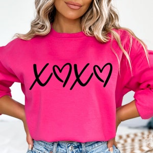 Hugs and Kisses Svg, Xoxo Svg, Valentine’s Day Svg, Valentine Shirt Svg, Heart Xo Xo Svg, Xo Heart Kisses Svg, Love Svg, Romantic Svg
