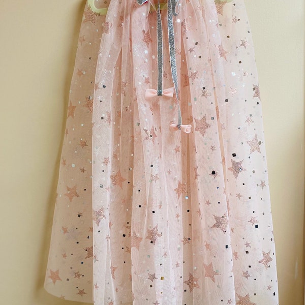 little girls princess cape PDF sewing pattern. girl birthday tulle poncho PDF sewing pattern, girl outfit sewing pattern