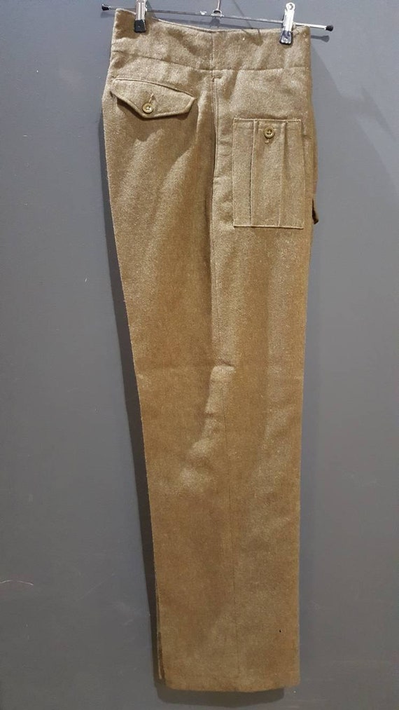 Vintage WW2 1944 dated British Army battledress tr