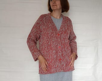 Cárdigan minimalista suave de punto grueso en rojo con botones Chaqueta extragrande de lana hecha a mano cálida, acogedora y elegante Suéter grueso de mezcla con botones