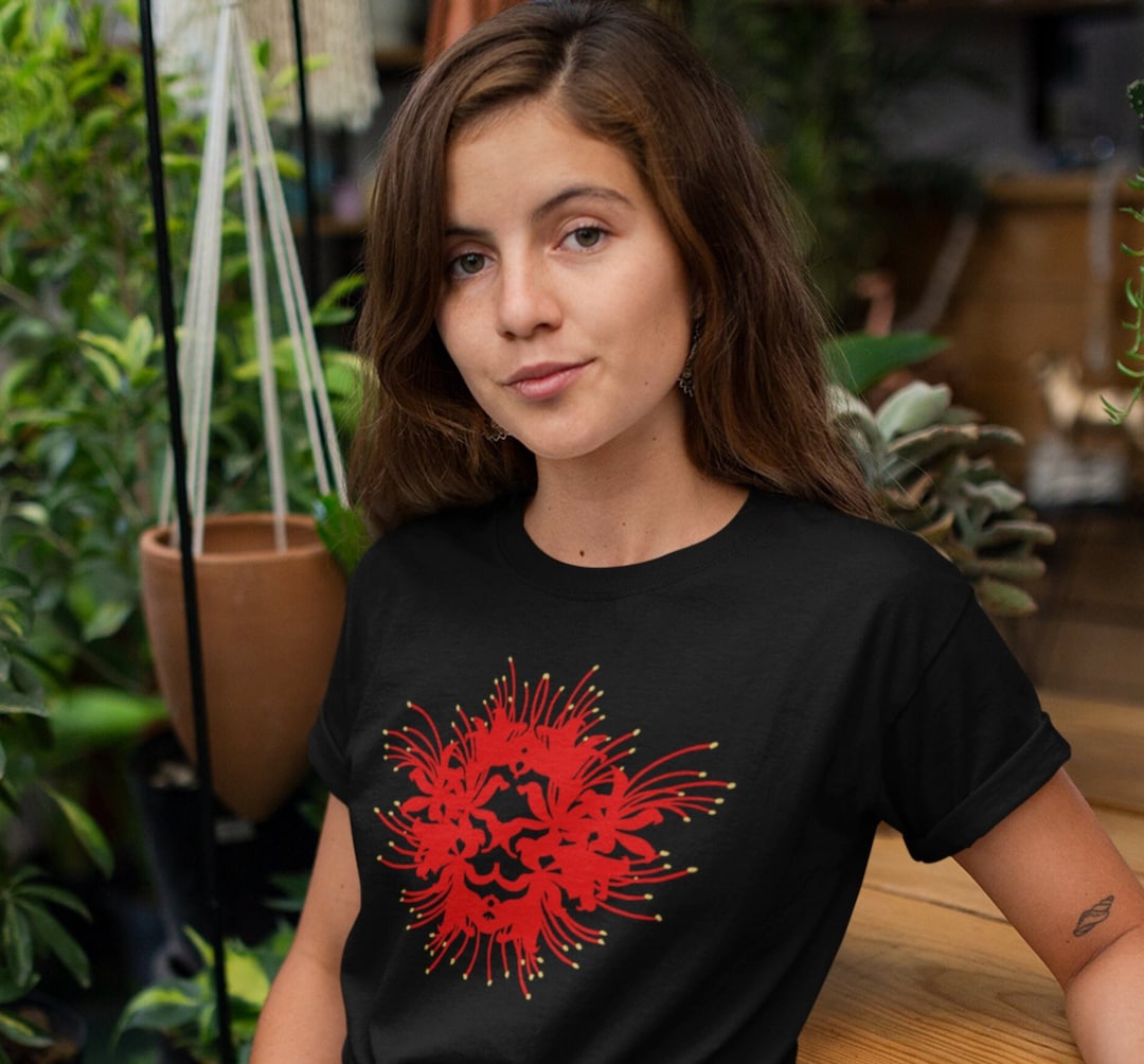 Red Spider Lily Goth Sweatshirt, Grunge Clothing, Gothic Gifts for Goth Girl, Psychedelic Hell Flower Hoodie, Urban Streetwear for Women