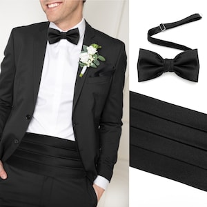 Classic Handmade pleated Cummerbund with matchings Bow tie, pocket square, cufflinks made in black satin.
This cummerbund can be worn for any formal evening, black tie events, weddings, proms.