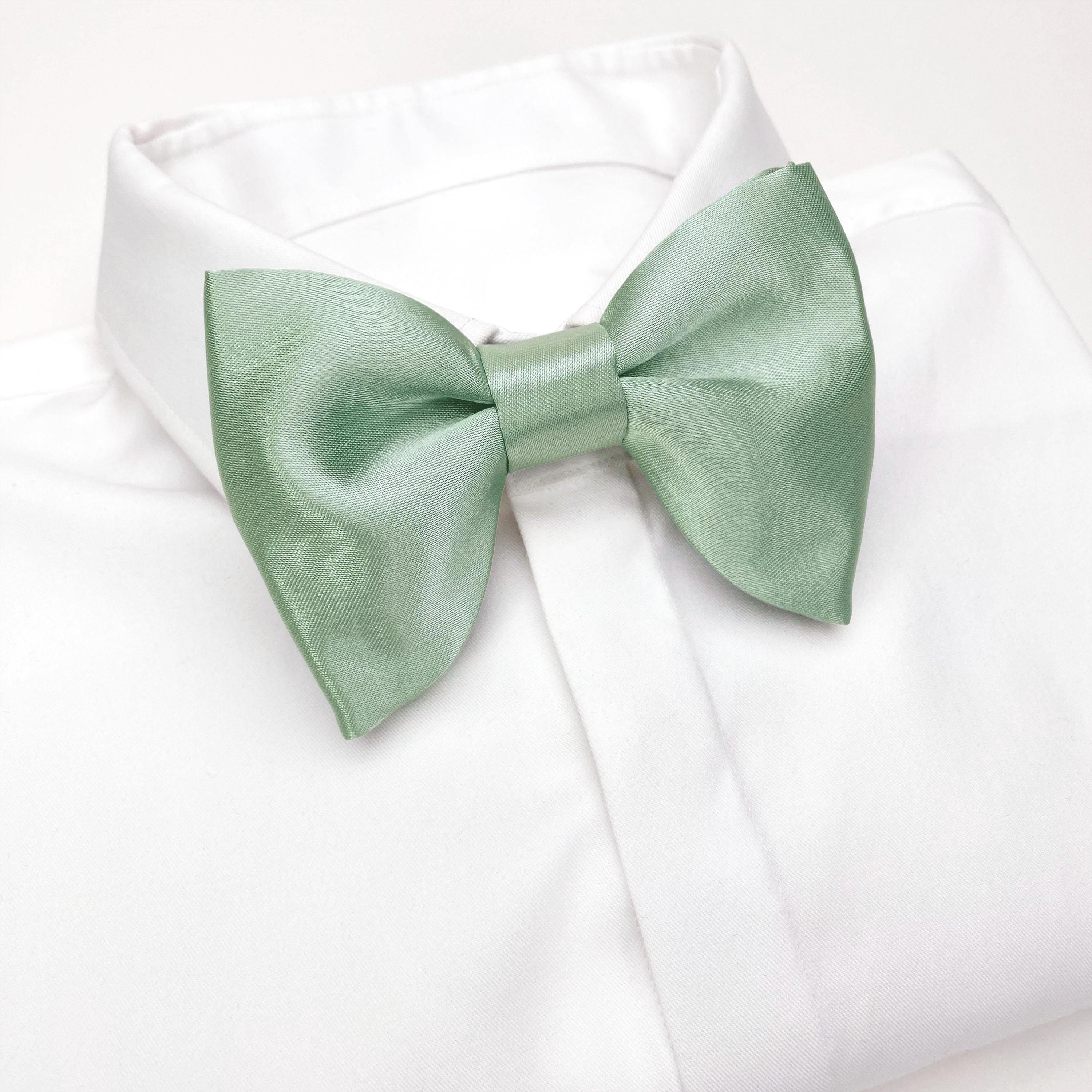 Oversized Butterfly Bow tie in Light Sage Green, Large Sage Green Satin Wedding Bow Tie, Sage Oversized Bow tie for Men and Boys