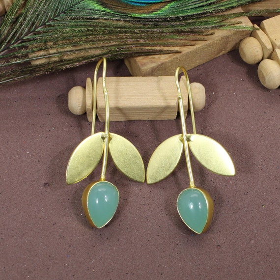 Chalcedony Teardrop and Triangle Earrings Gold-plated Sterling Silver Chalcedony Teardrop and Triangle Earrings Gold-plated Sterling Silver
