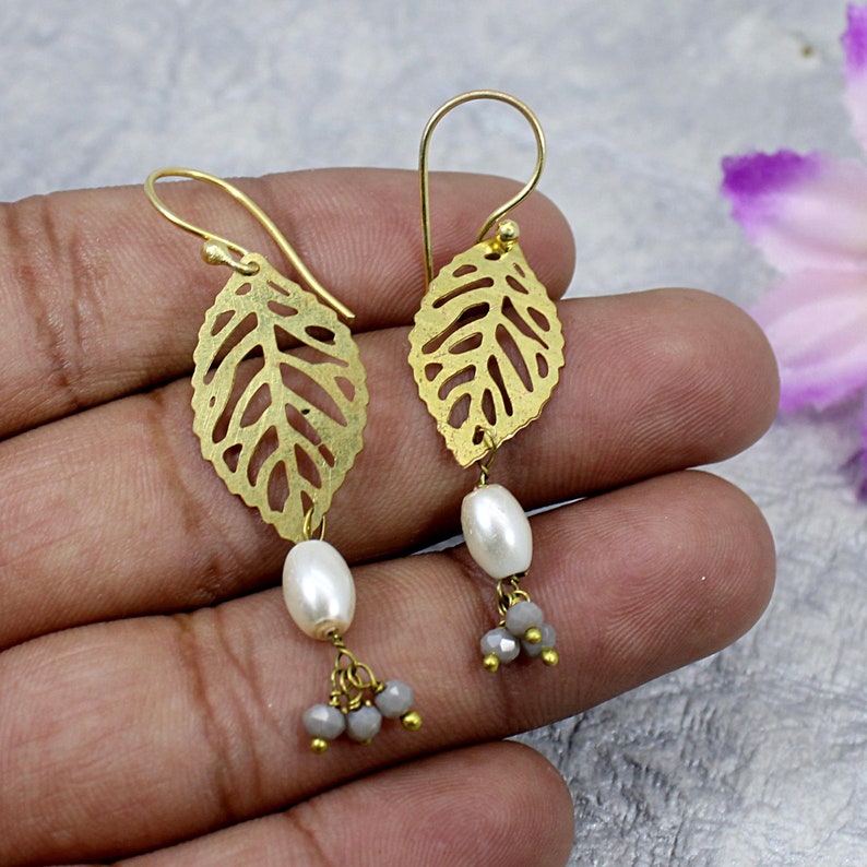 Laser Cut Earrings Gold Plated Jewelry Gift For Wife Filigree Earrings Pearl Earrings Leaf Earrings Agate Gemstone Grey Agate Jewelry