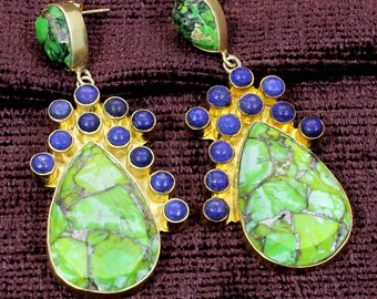 Boucles d'oreilles longues en laiton plaqué or, turquoise en cuivre vert et pierres précieuses lapis