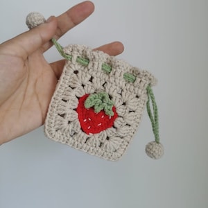 PATTERN:Crochet Strawberry Drawstring Pouch, Amigurumi Fruit Purse PATTERN, Fruit Bag PATTERN