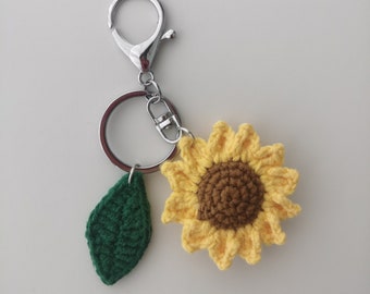 PATTERN:Crochet Sunflower Keychain PATTERN, Amigurumi Sunflower PATTERN