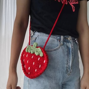 Crochet Stawberry Bag,Amigurumi Strawberry Purse,Knitted Strawberry Pouch,Handmade Strawberry Bag image 5