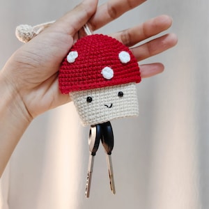 PATTERN: Crochet Mushroom Key Holder PATTERN, Key Cover PATTERN