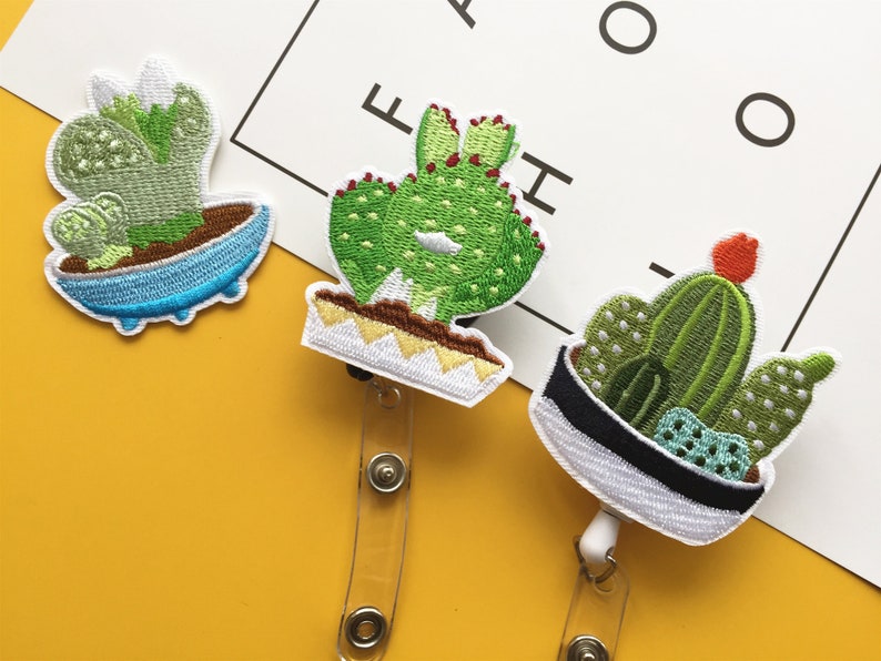 Cute cactus badge reel retractable badge holder badge reel for nurse pediatric nursing badge reels rn badge reel id badge holder kawaii gift