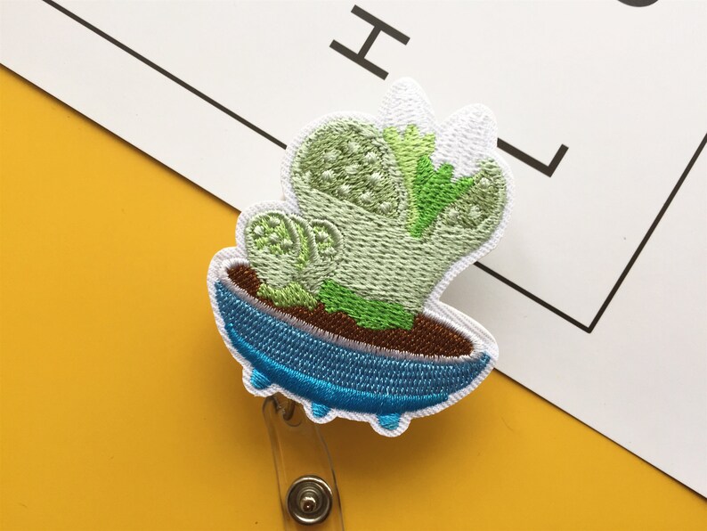 Cute cactus badge reel retractable badge holder badge reel for nurse pediatric nursing badge reels rn badge reel id badge holder kawaii gift