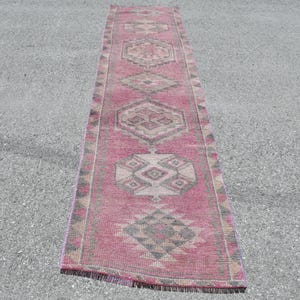 Pink Turkish Runner, Antique Rug, Entryway Decor, Handwoven 3x11ft Rug, Vintage Hallway, Boho Rug, 79x344cm