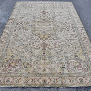Floral Rug, Large Rug, Turkish Rug, 6.1x9.5 ft, Oushak Rug, Salon Rug, Beige Rug, Muted Rug, Organic Carpet, Oriental Rug, Vintage Rug, 7909