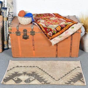 Turkish Vintage Handmade Anatolian Rug 50x98cm, Ethnic Wool Boho Decor 2x3ft, Unique Entryway Small Rug