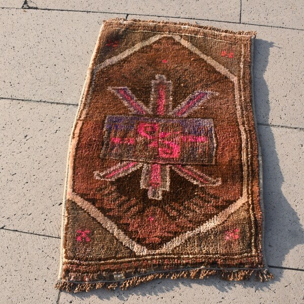 Petit rug, ruget turc, rugà vintage, Oushak Rug, 1.3'x2' ft, Door Mat, Faded Rug, Pink Rug, Brown Rug, Bath Rug, Entry Rug, Gift Rug, 484