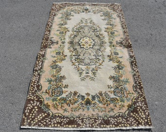 Tapis turc 3,7 x 6,6 pi, tapis vintage, tapis oriental marron