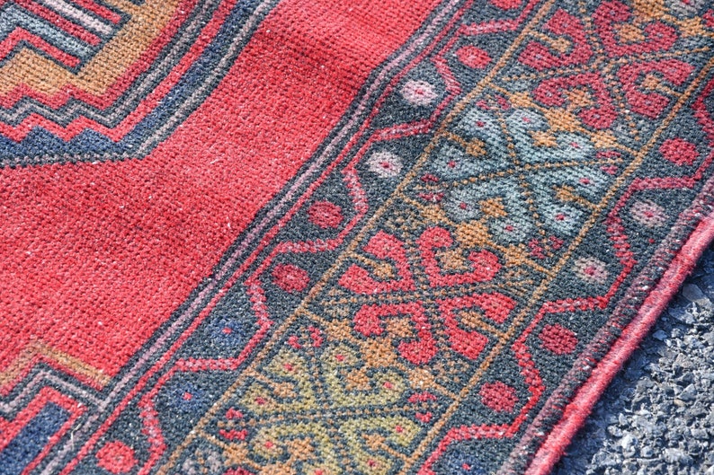 Accent Carpet, Turkish Rug, Vintage Rug, Oushak Carpet, 45x72 Inches