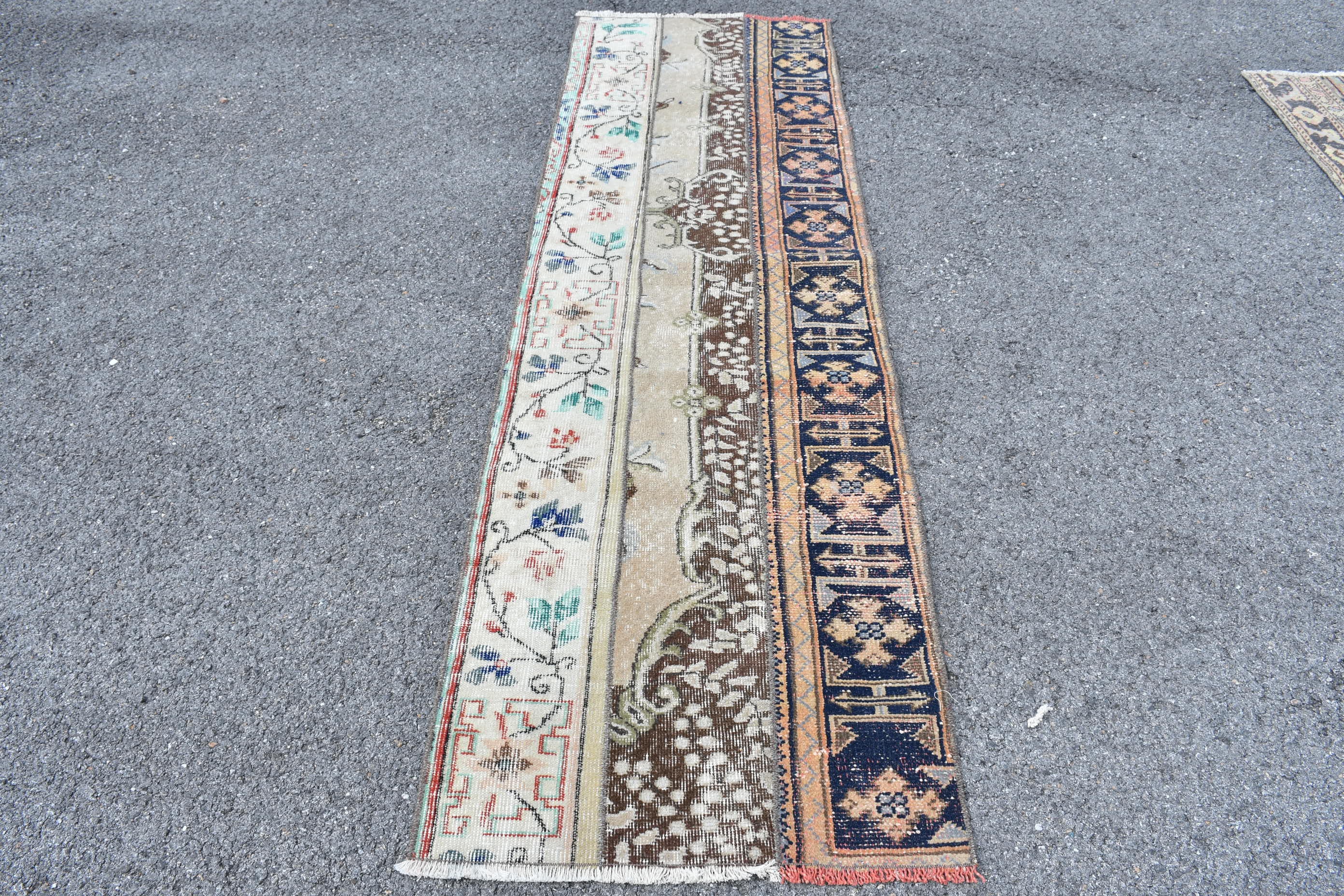 ベージュ　ヴィンテージラグ　トルコラグ ヴィンテージラグ、ランナーカーペット、トルコラグ、アンティーク