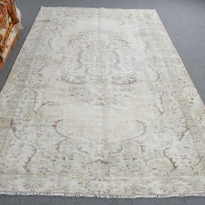 Turkish Rug, Vintage Rug, 6x9 Large Rug, Antique Rug, Rugs For Dining Room, 5.6x9.2 ft Beige Rug, Distressed Turkish Rug, Large Vintage Rug