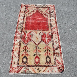 Vintage Turkish Rug, Handwoven Red and Beige Carpet, Traditional Geometric Patterns, 3x5ft, Unique Door Mat Decor