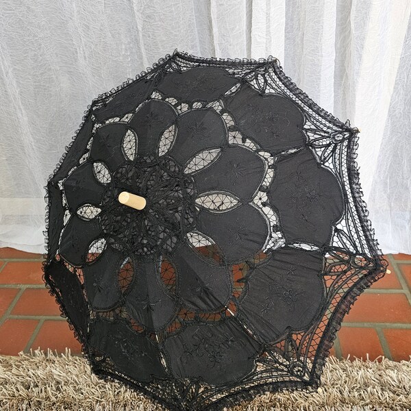 Vintage embroidery white/black parasol umbrellas high quality photoshoot accessories set of 2, wedding Victorian garden party