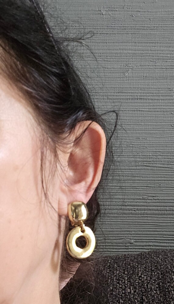 Vintage gold tone stylish look woman jewelry earri