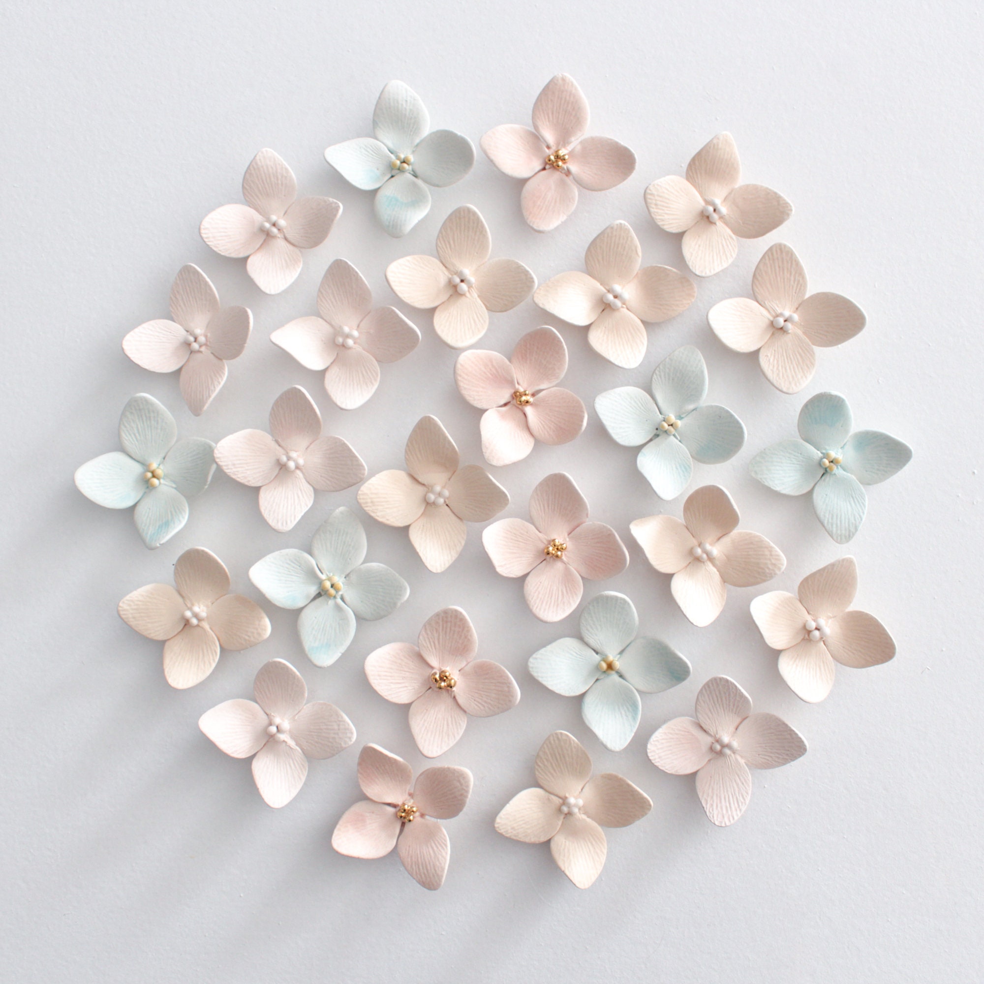 Décor Mural de 26 Hortensias Multicouleurs Pastels Pour Décoration La Maison