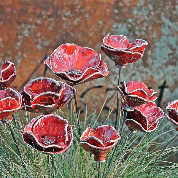 Geschenk zum Geburtstag, Auswahl, Keramik, Mohnblume, 1 Stück, Gartenstecker, Mohnblumen mit Metallstab, Keramikblumen