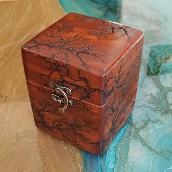 Commander Deck Box, Multiple color options, Stained, Lichtenberg burns, EDH, gaming, mtg, magic the gathering, fractal burns, wood burning