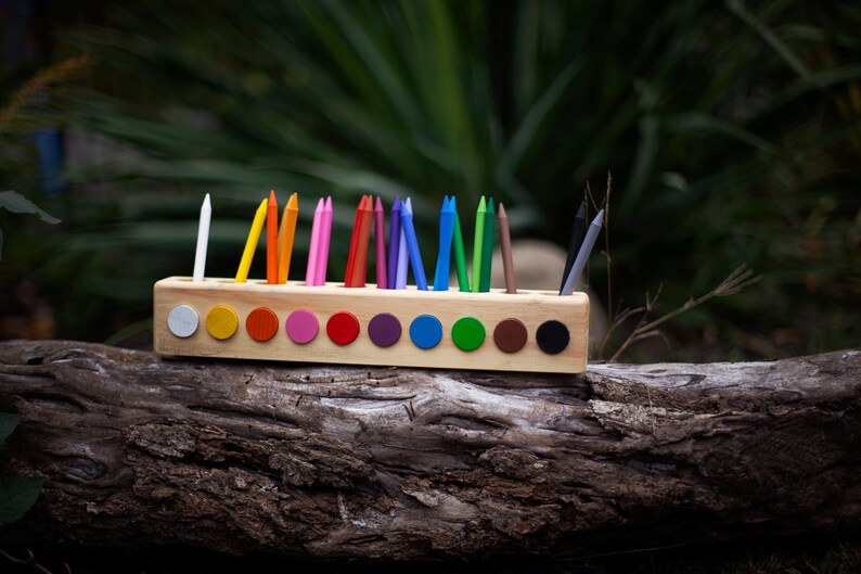 Download Crayon organizer Montessori color sorter crayon holder desk | Etsy