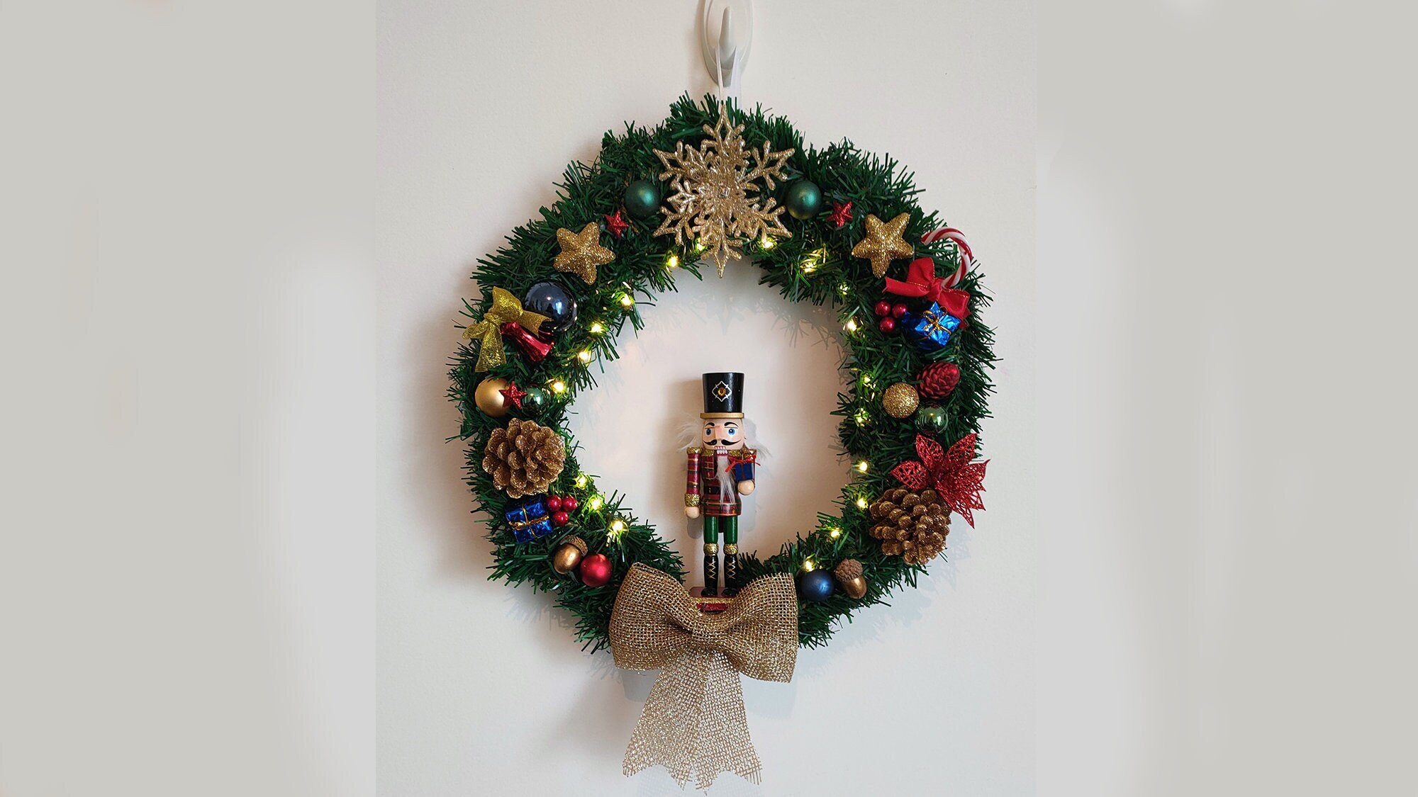 Couronne de Noël - Casse-Noisette Cadeau