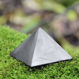 Shungite Pyramid *Authentic