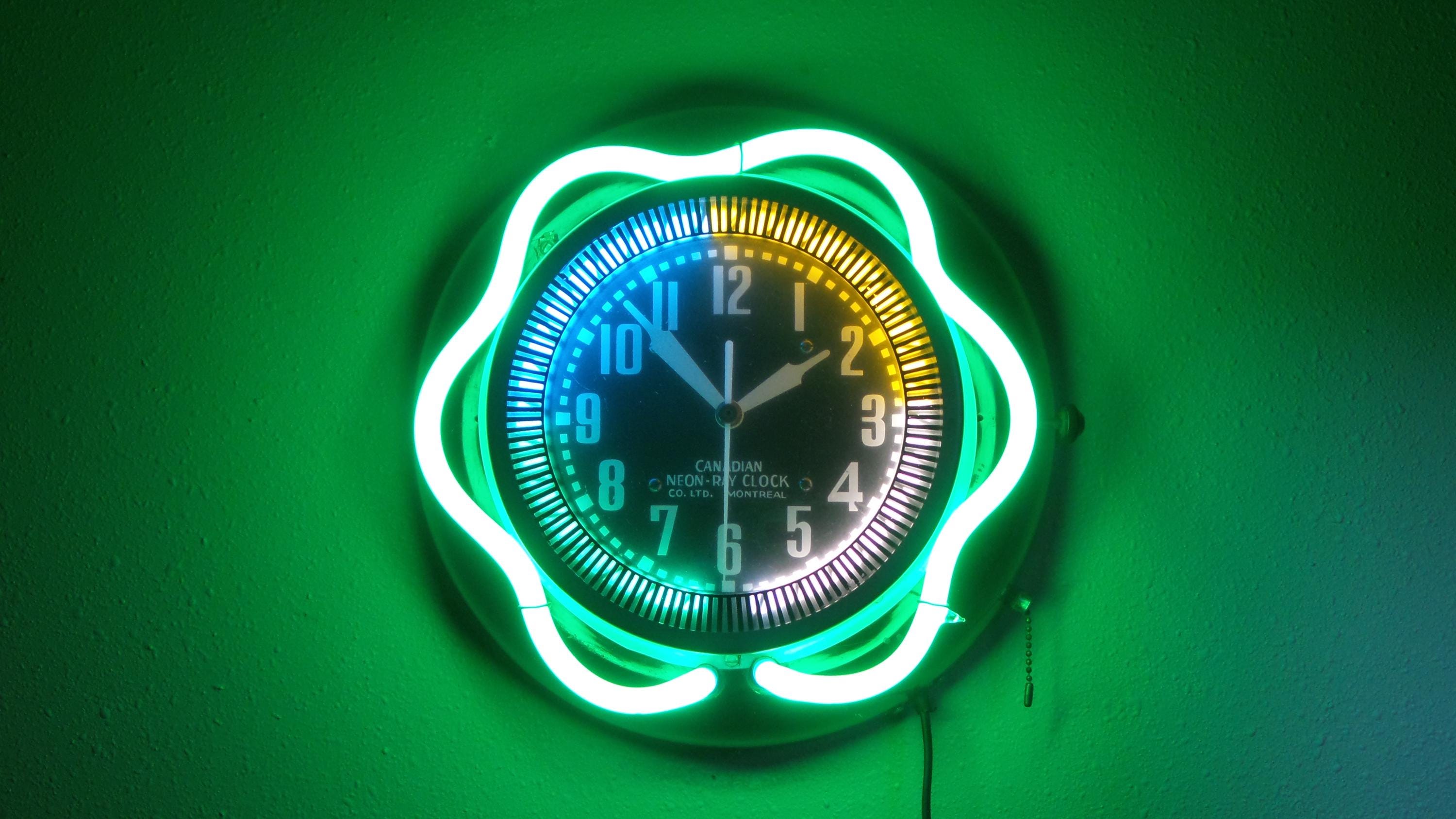 Original 1940s Canadian Multi-colored Neon Spinner Advertising